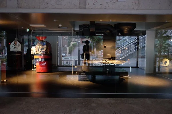 9939E6415B55644325B3F5