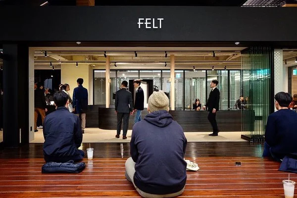 992F8B3D5BC5E2050A74BF