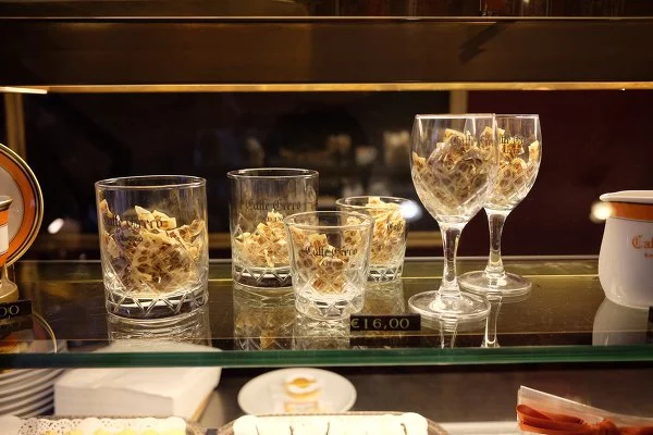 99247A4A5BBF570E076A64