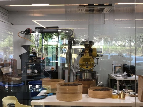 9996B4415B0E618C0197D4