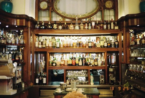 996FB8505BD85FAC2E6D31