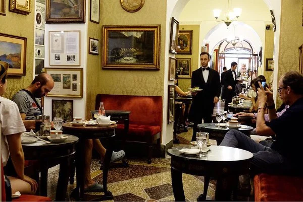 9932104E5BBF57092EE056