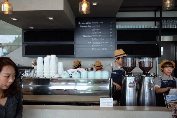 99A408485B2CF04913E9B7