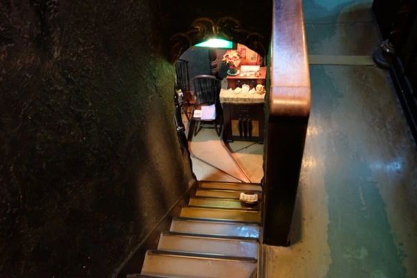 231012485895EFD92D70CE