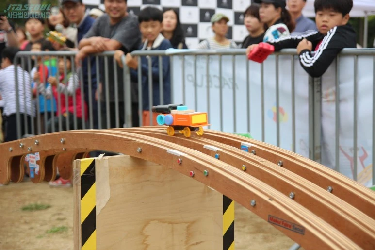 IMG_9884.JPG?type=w773