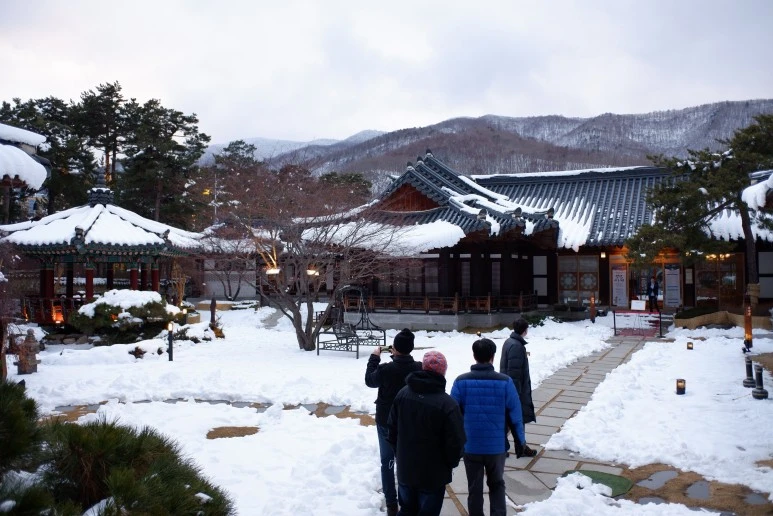 %EA%B0%95%EC%9B%90%EB%9E%9C%EB%93%9C_%EC%B6%9C%EC%9E%A5_(46).JPG?type=w773