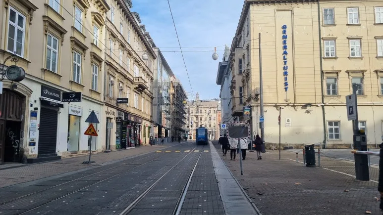 %ED%81%AC%EB%A1%9C%EC%95%84%ED%8B%B0%EC%95%84_%EC%9E%90%EA%B7%B8%EB%A6%AC%EB%B8%8C_%EB%8F%84%EC%8B%9C_%EC%A0%84%EA%B2%BD.jpg?type=w773