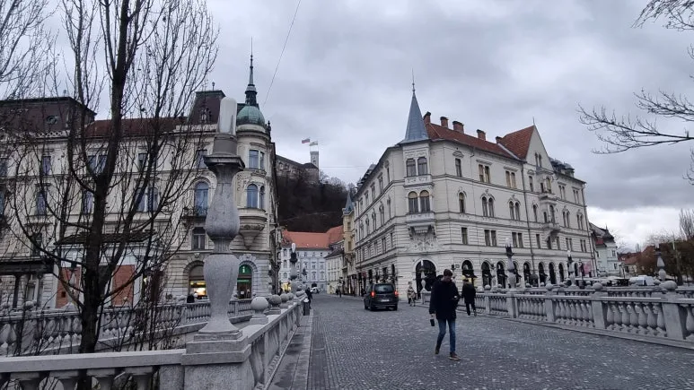 %ED%8A%B8%EB%A6%AC%ED%94%8C_%EB%B8%8C%EB%A6%BF%EC%A7%80_.jpg?type=w773