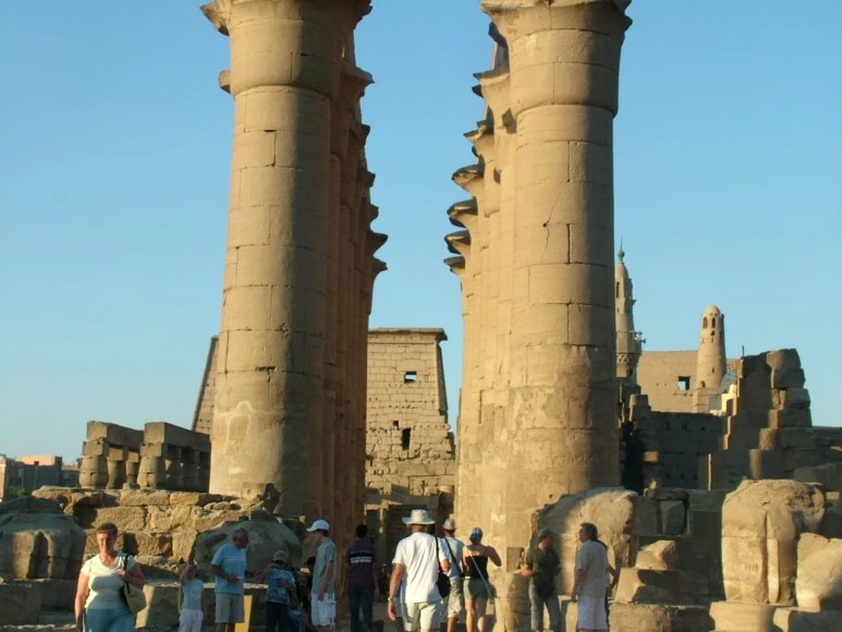 %EB%A3%A9%EC%86%8C%EB%A5%B4%EC%8B%A0%EC%A0%84.jpg?type=w773