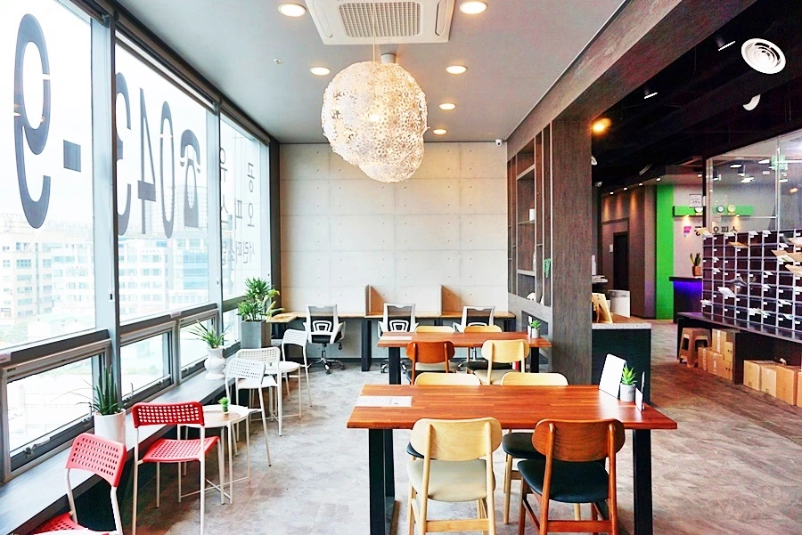 %EC%B9%B4%ED%8E%98%ED%85%8C%EB%A6%AC%EC%95%841.JPG?type=w1