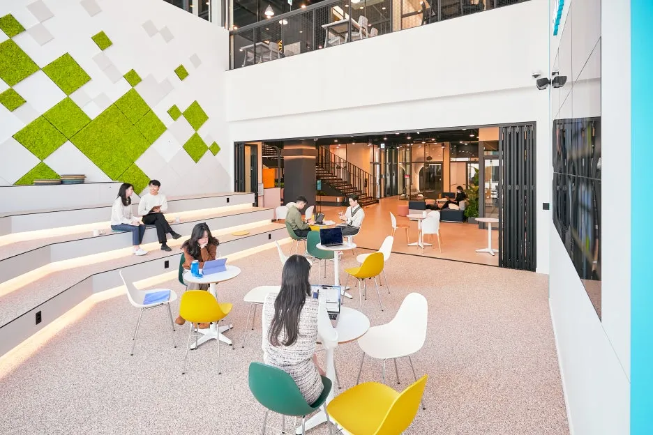 8Z1A7355.jpg?type=w1