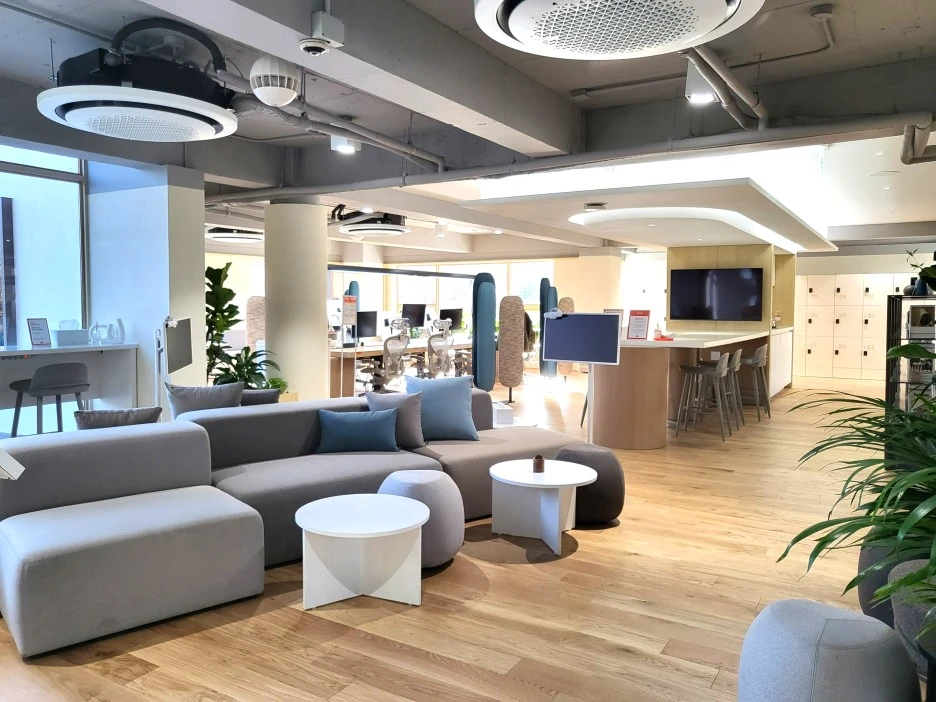 SE-87f8d2df-d519-400d-a175-60bf4bbec6fd.jpg?type=w1