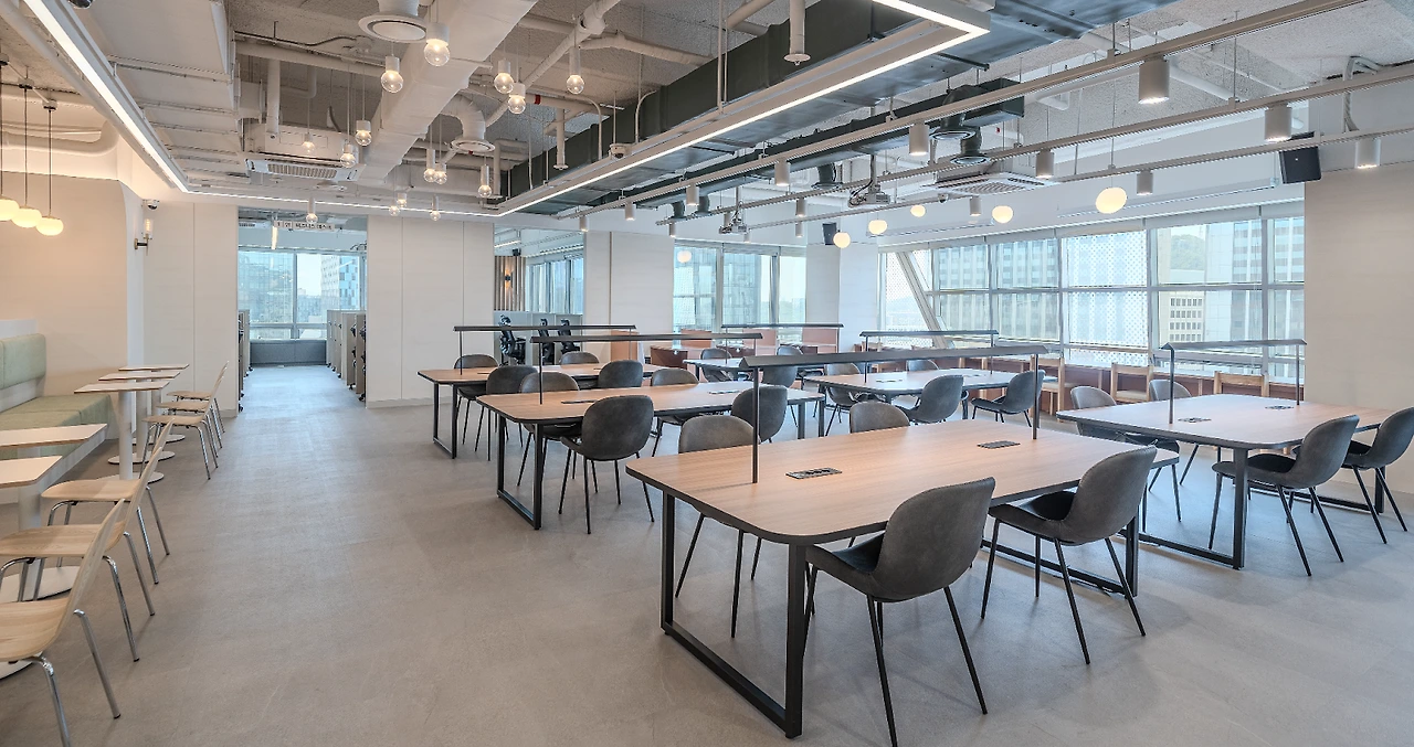 AD_4nXeTJevx8f75EaWVJhNCXqeeiqaOtCnlWJ2OkgXxnr63bBlJBk0T_iKvDTJewXeDTnLPtJNmSRJcQ5kR3vLPqSClnIq3WtG6IU3AU6IrR6GnB47K3kmvEmQAXljzX0l7uNTQXeFcNA?key=UGZuaEaLTjaKpvmdWWNhXQ