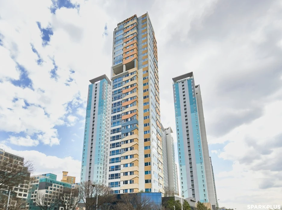 SE-463d109f-9b96-41a5-9f89-624e3fafa5d1.jpg?type=w1