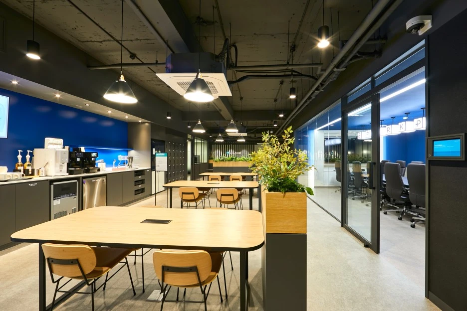 %EC%A7%80%ED%95%981%EC%B8%B5_%EB%9D%BC%EC%9A%B4%EC%A7%80_3.jpg?type=w1