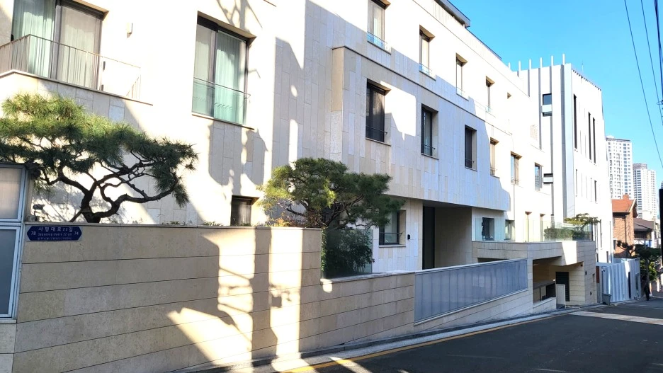 SE-b7e28fdd-fbfd-43f7-aa88-38c6924be5d1.jpg?type=w1