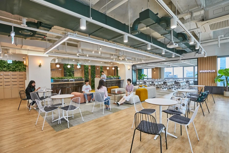 %EC%8A%A4%ED%8C%8C%ED%81%AC%ED%94%8C%EB%9F%AC%EC%8A%A4_%EC%8B%9C%EC%B2%AD%EC%A0%903.jpg?type=w1