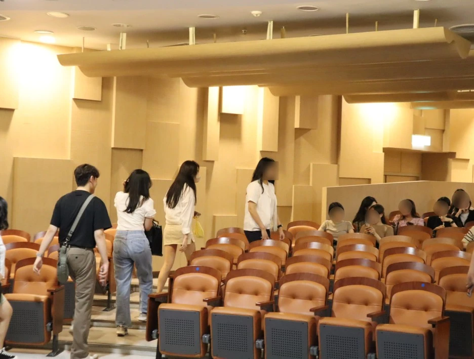 SE-a9d169f8-86f0-47b8-a32a-c451e6c43d7c.jpg?type=w1