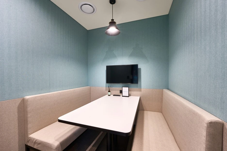 9F_%ED%8F%AC%EC%BB%A4%EC%8A%A4%EB%A3%B8_9A.jpg?type=w1