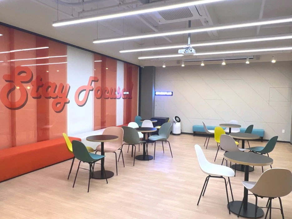 SE-0981d1aa-9ffe-49de-8752-2e6797f5fce8.jpg?type=w1