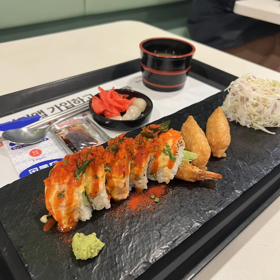 KakaoTalk_20221207_170539827_27.jpg?typew1