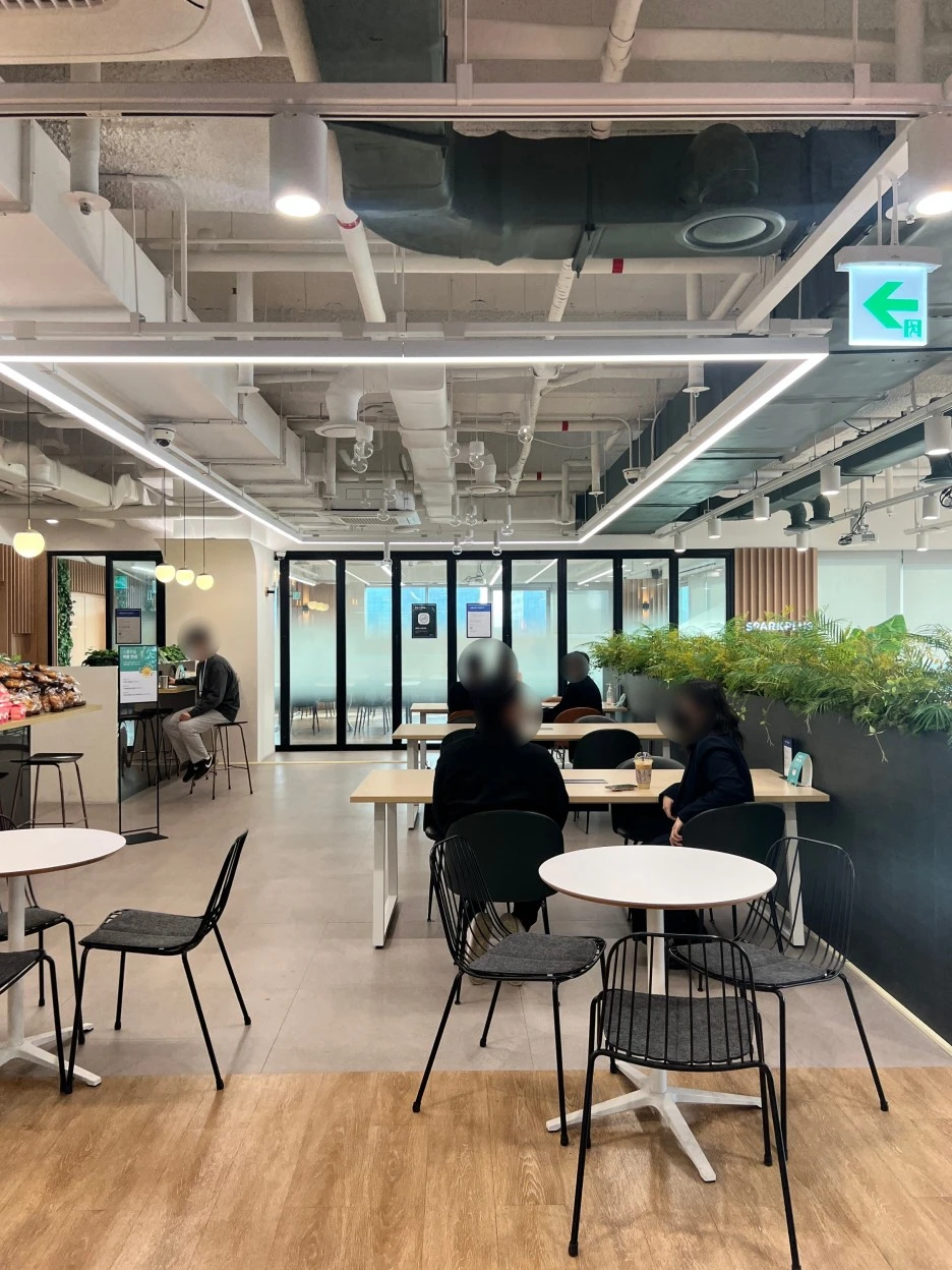 SE-8971e703-3540-4cd2-8e1c-aa5ce3a362a8.jpg?typew1