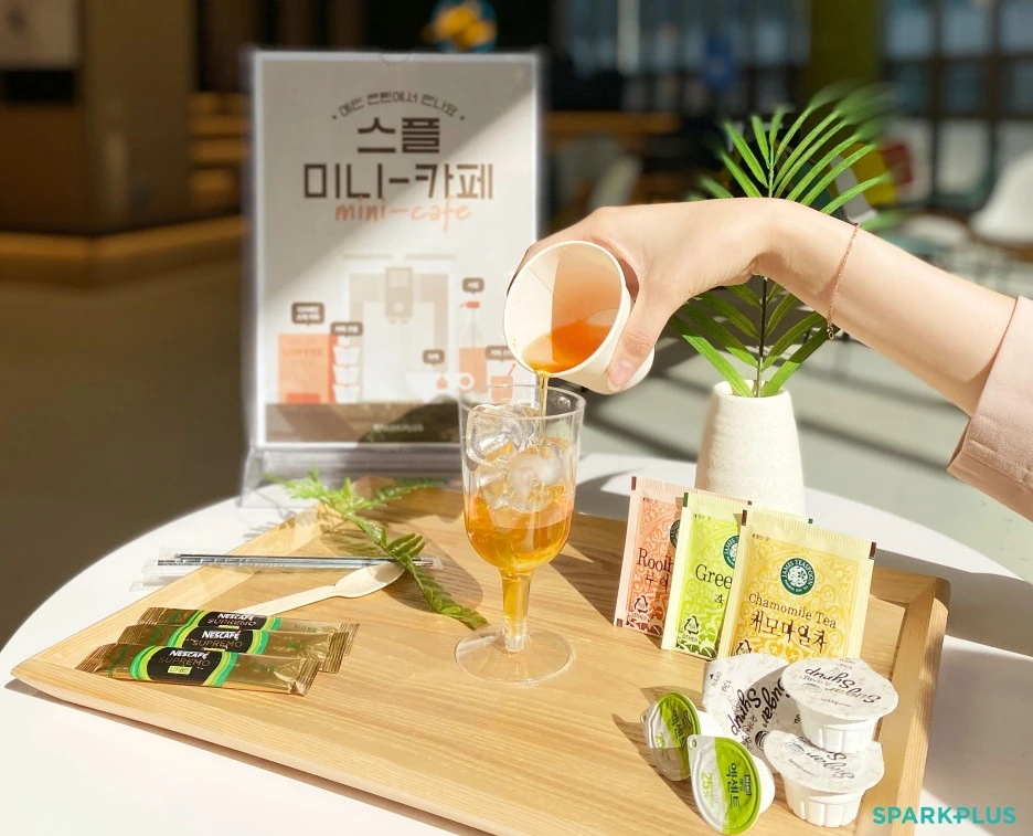 %EC%B9%B4%ED%8E%98%EC%97%90_14.jpg?type=w1