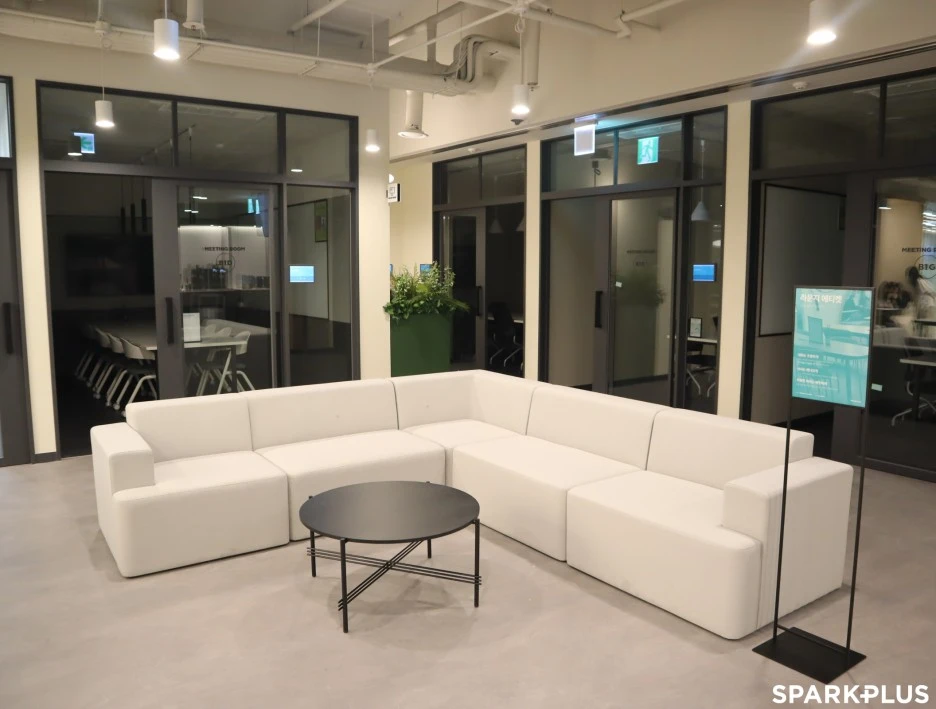 SE-a3a16033-d825-4657-9e50-87644cec8fdc.jpg?type=w1