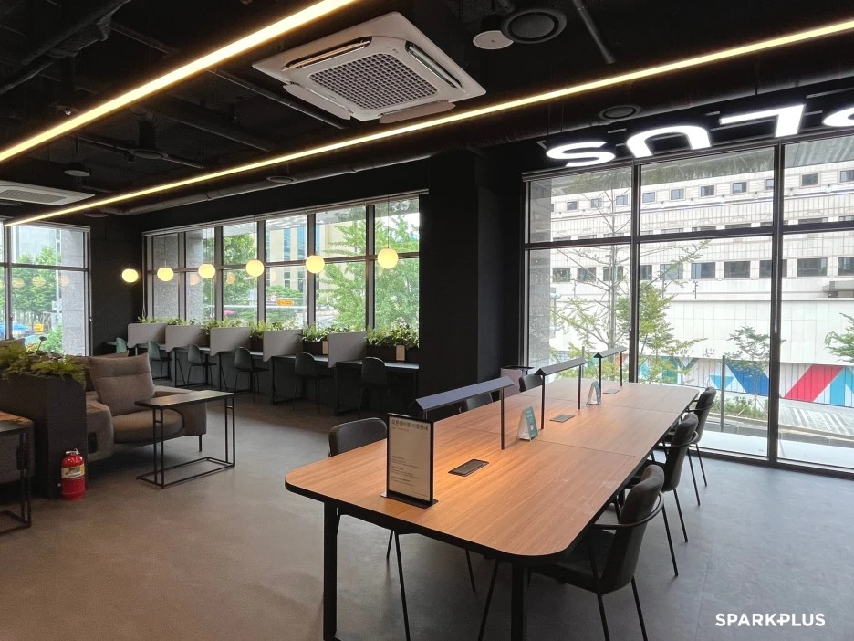 SE-77ce704a-80a5-4e06-a33f-ced2e60fa854.jpg?type=w1