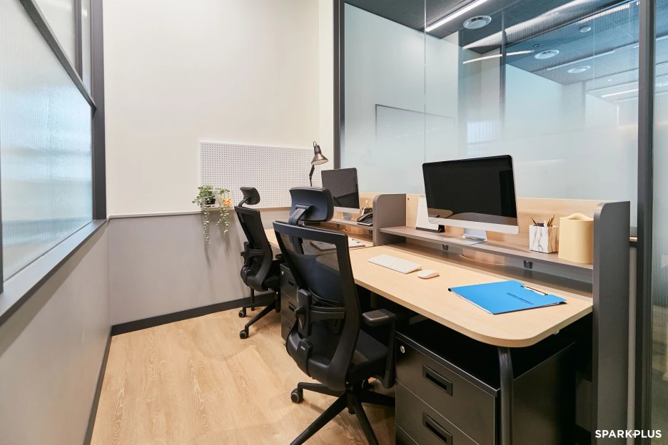 2_%ED%99%8D%EB%8C%80%EC%A0%90_%EC%82%AC%EB%AC%B4%EC%8B%A4.jpg?type=w1