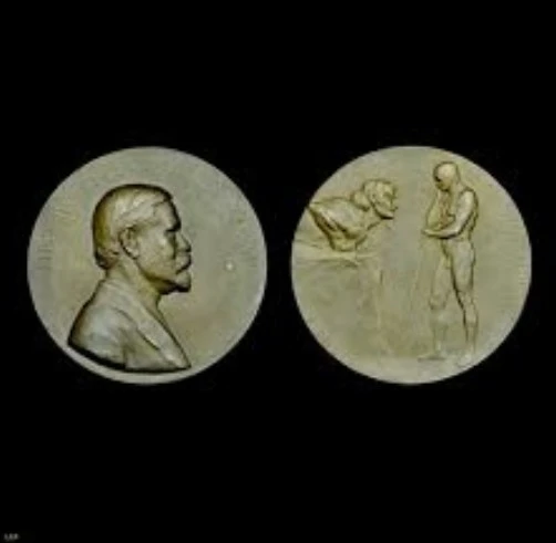 freud sphinx medal.JPG