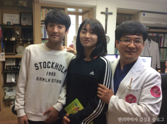 2477633F56D63241107348