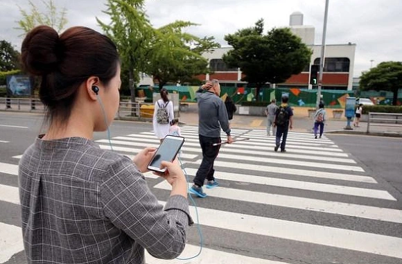 216CEA3A571602DF2193F9