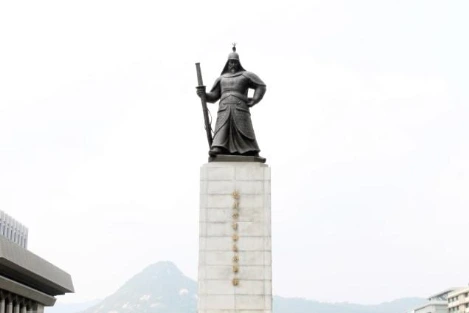 이순신동상.JPG