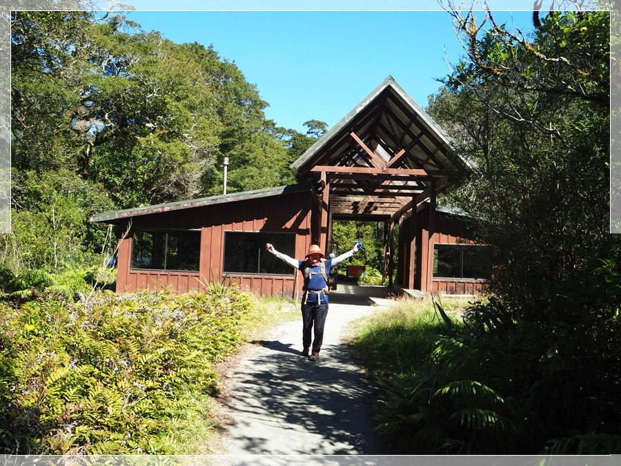 28.jpg?type=w966&jopt=2