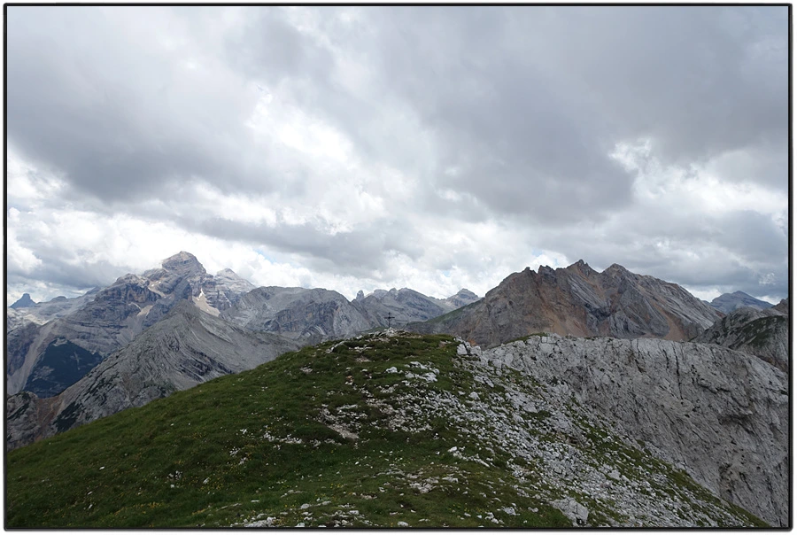 DSC00247.jpg?type=w966&jopt=2