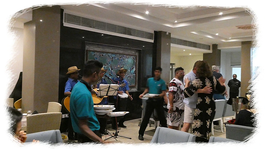 P1010807.jpg?type=w966