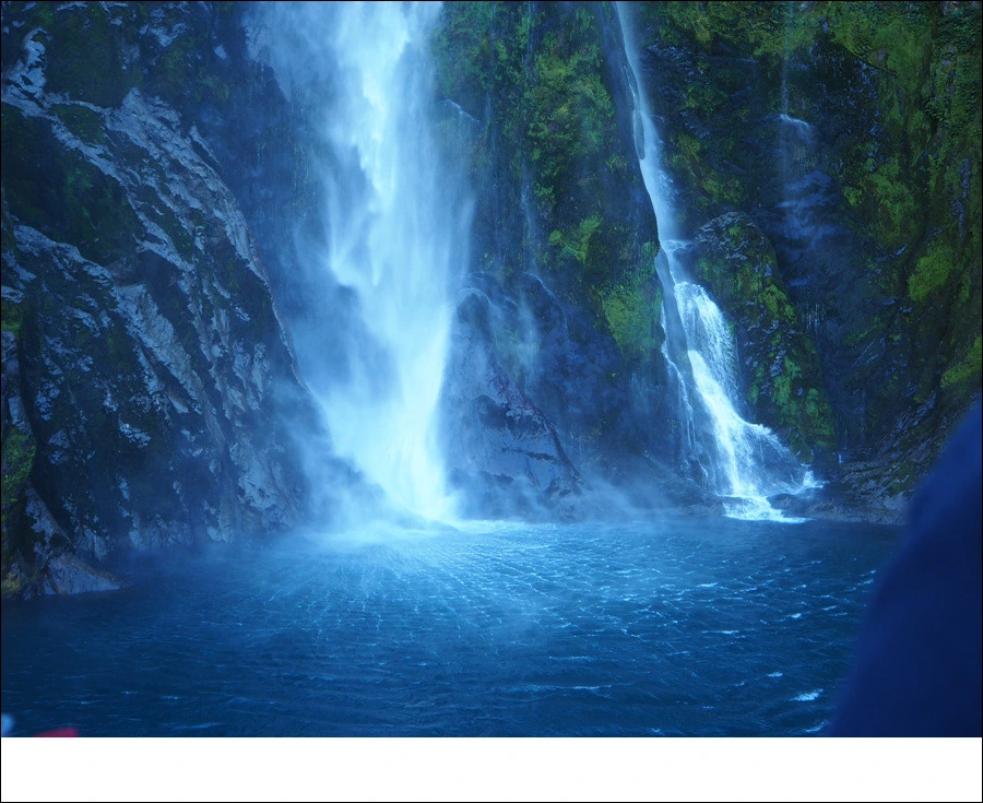 32.jpg?type=w966&jopt=2