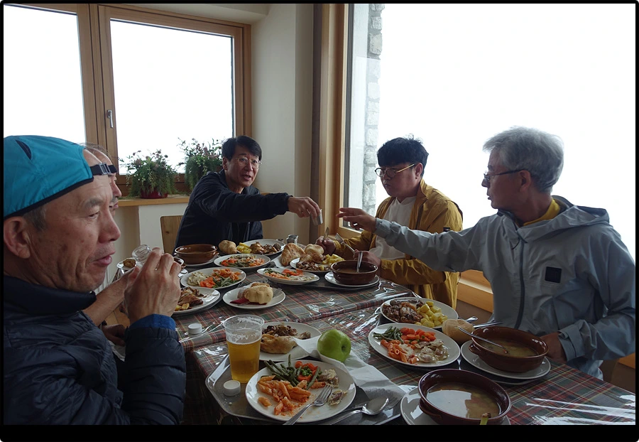 DSC00429.jpg?type=w966&jopt=2