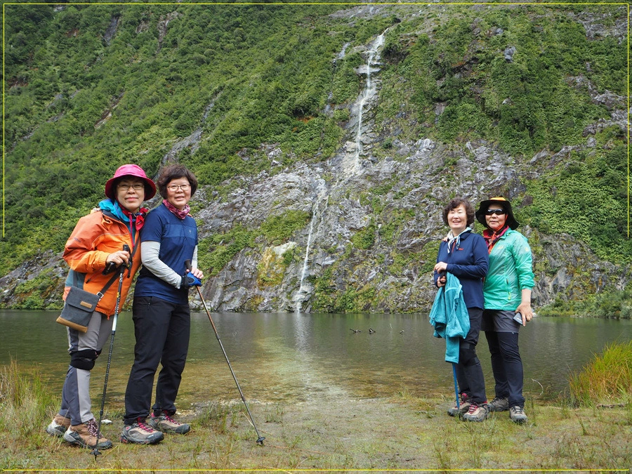 32.jpg?type=w966&jopt=2