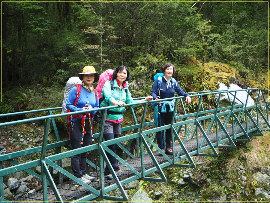 19.jpg?type=w966&jopt=2