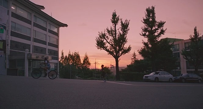 movie_image.jpg?type=m665_443_2