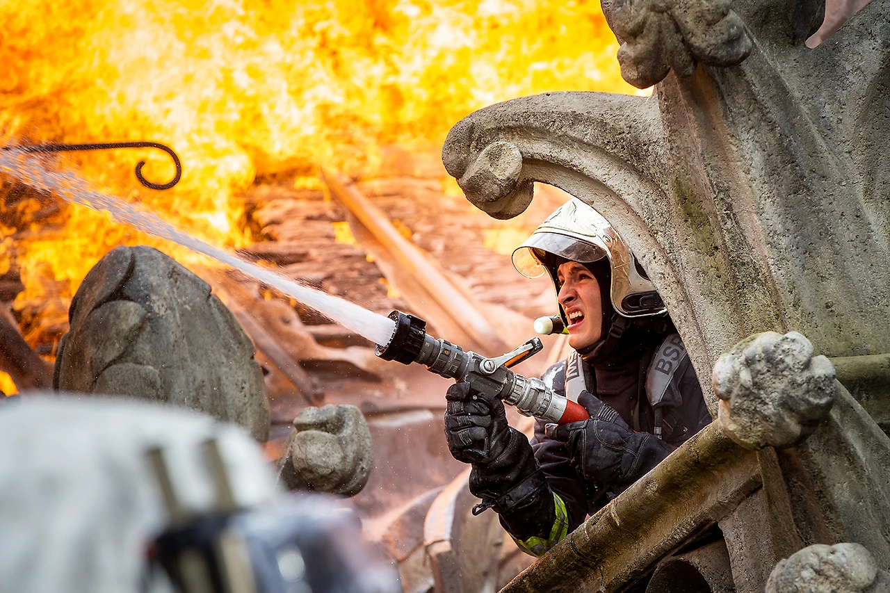 08f6c06686762a8f2937dbffa564c44252724c50