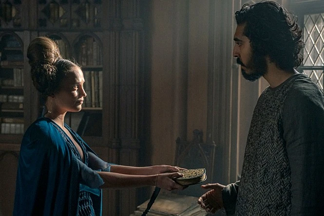 movie_image.jpg?type=m665_443_2