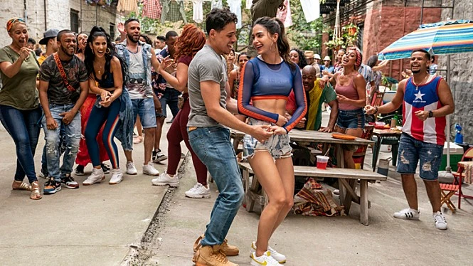 movie_image.jpg?type=m665_443_2