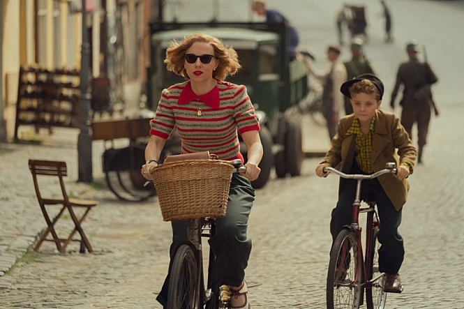 movie_image.jpg?type=m665_443_2