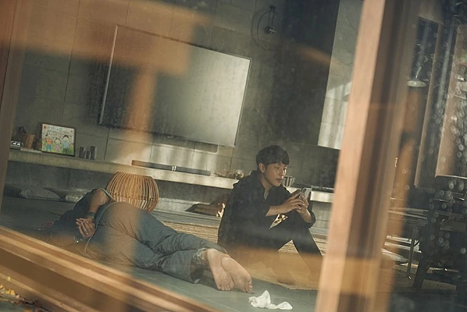 movie_image.jpg?type=m665_443_2