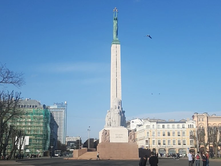 SE-21619c12-289e-47f6-85ad-aeac61bdc35c.jpg?type=w773