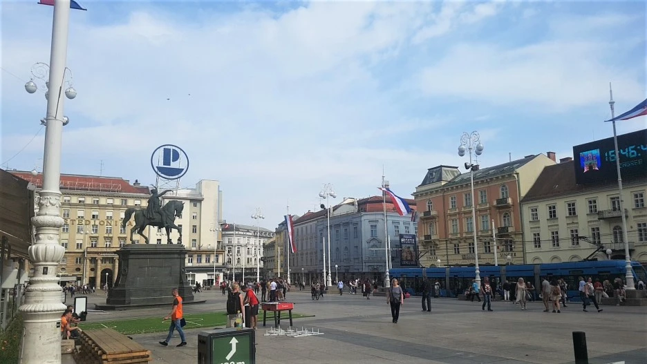 1525358810246.jpg?type=w1