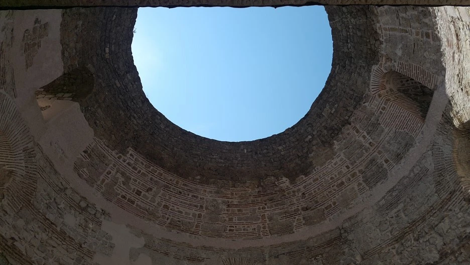 1525598648102.jpg?type=w1